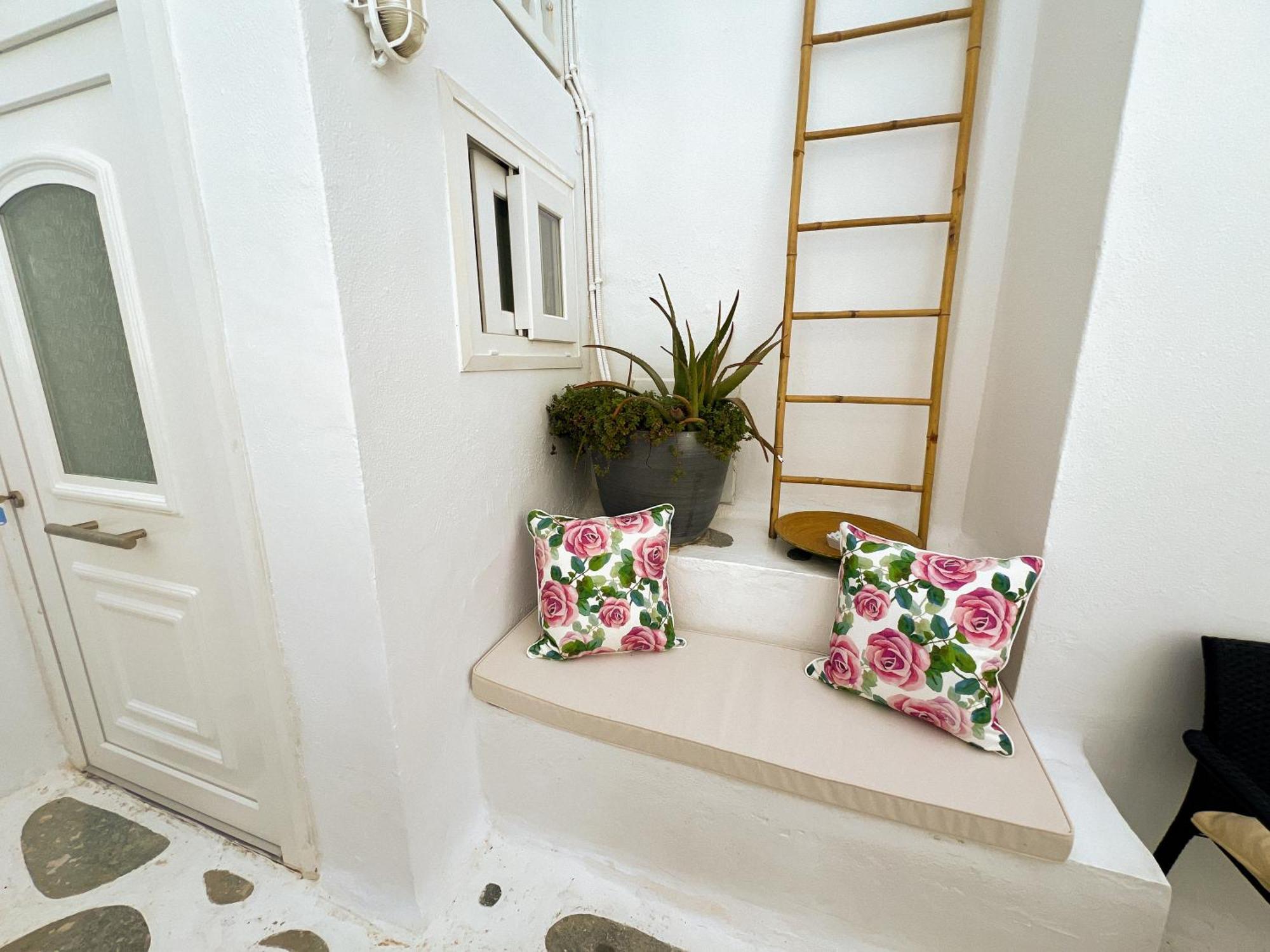 Kamara Residence & Suites Mykonos Town Exterior photo